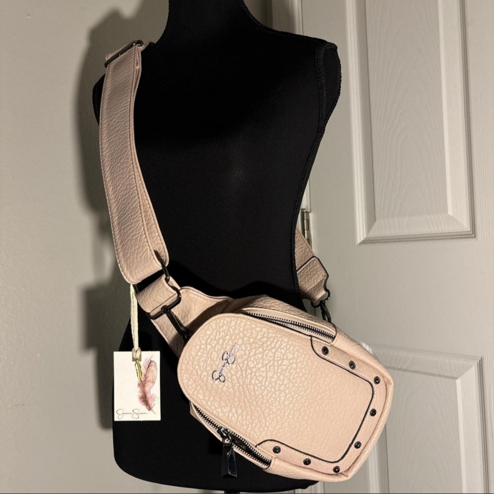 Jessica Simpson Textured Cream Crossbody Bag
